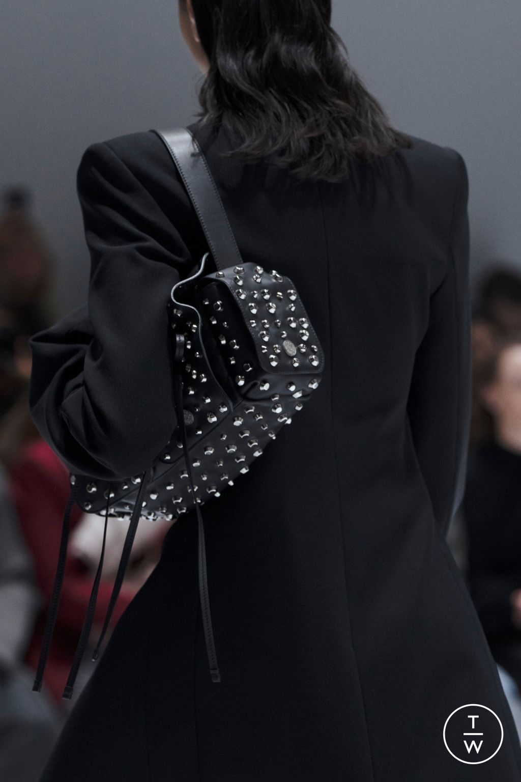 Fashion Week Paris Fall/Winter 2024 look 6 from the Acne Studios collection womenswear accessories