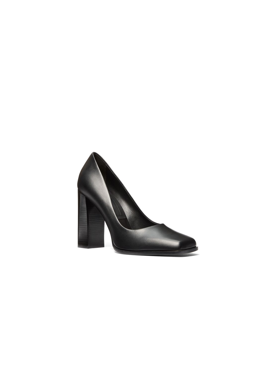 Fashion Week New York Fall/Winter 2025 look 99 from the Michael Kors Collection collection womenswear accessories