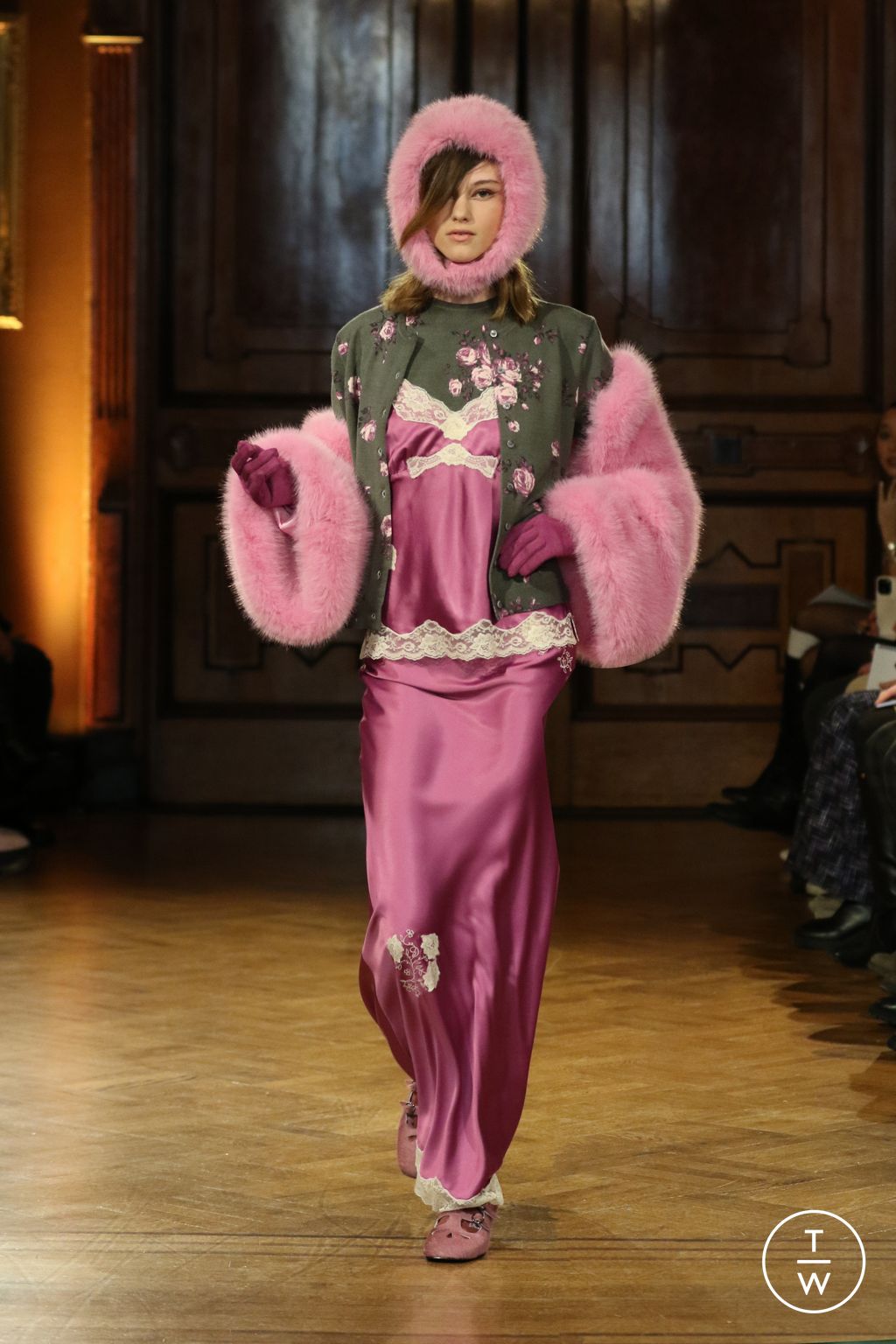 Fashion Week New York Fall/Winter 2026 look 21 from the Anna Sui collection womenswear