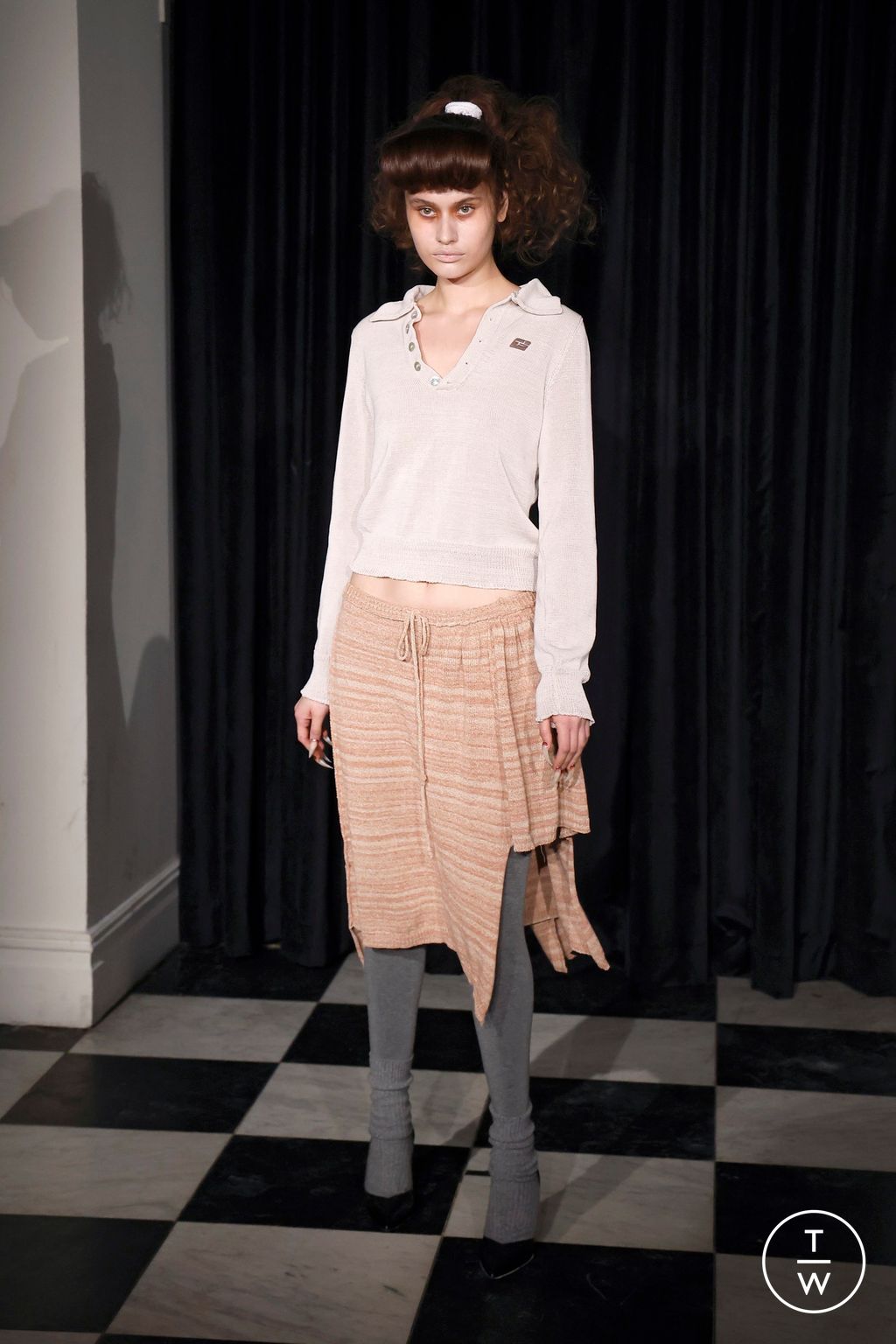 Fashion Week New York Fall/Winter 2026 look 17 from the Gabe Gordon collection womenswear