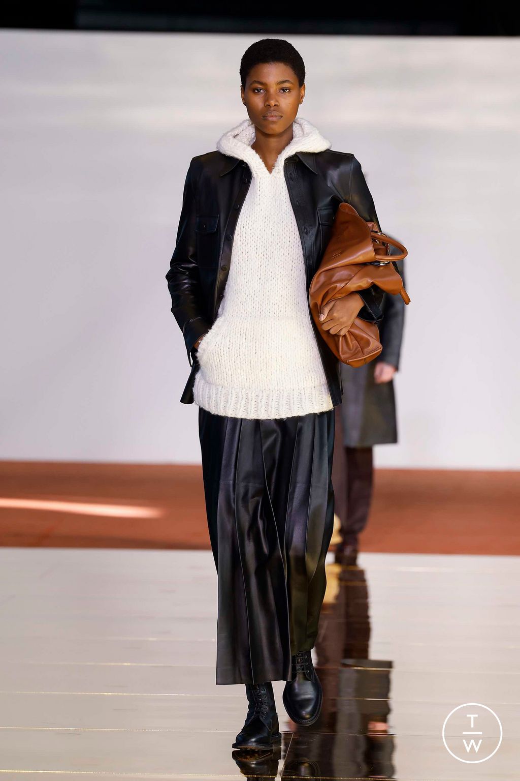 Fashion Week New York Fall/Winter 2023 look 5 from the Gabriela Hearst collection womenswear