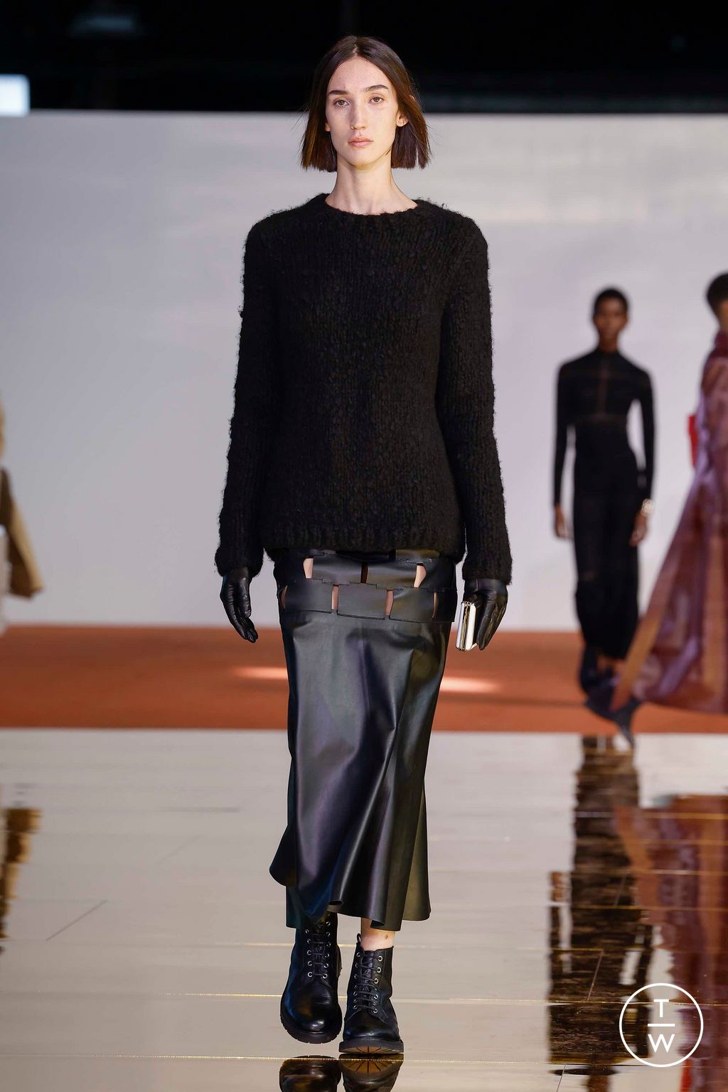 Fashion Week New York Fall/Winter 2023 look 29 from the Gabriela Hearst collection womenswear
