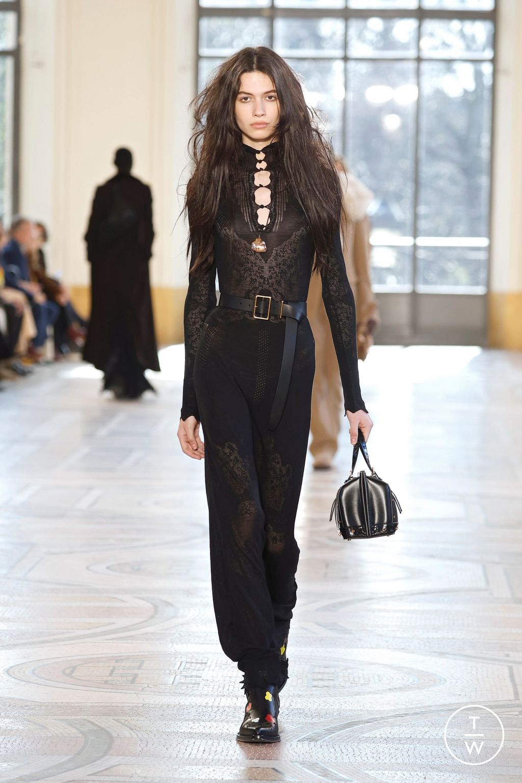 Fashion Week Paris Fall/Winter 2026 look 9 from the Gabriela Hearst collection womenswear