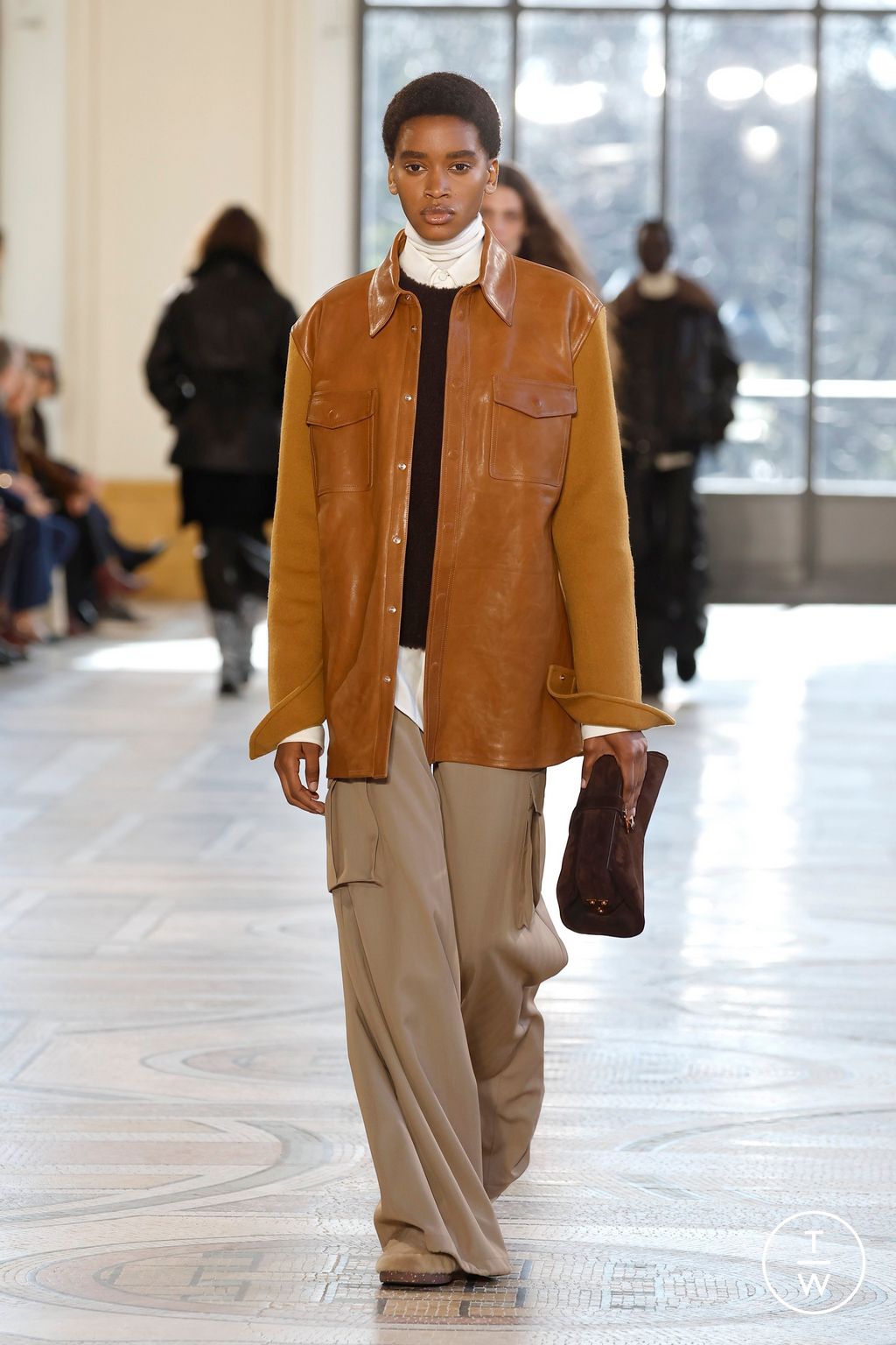 Fashion Week Paris Fall/Winter 2026 look 17 from the Gabriela Hearst collection womenswear