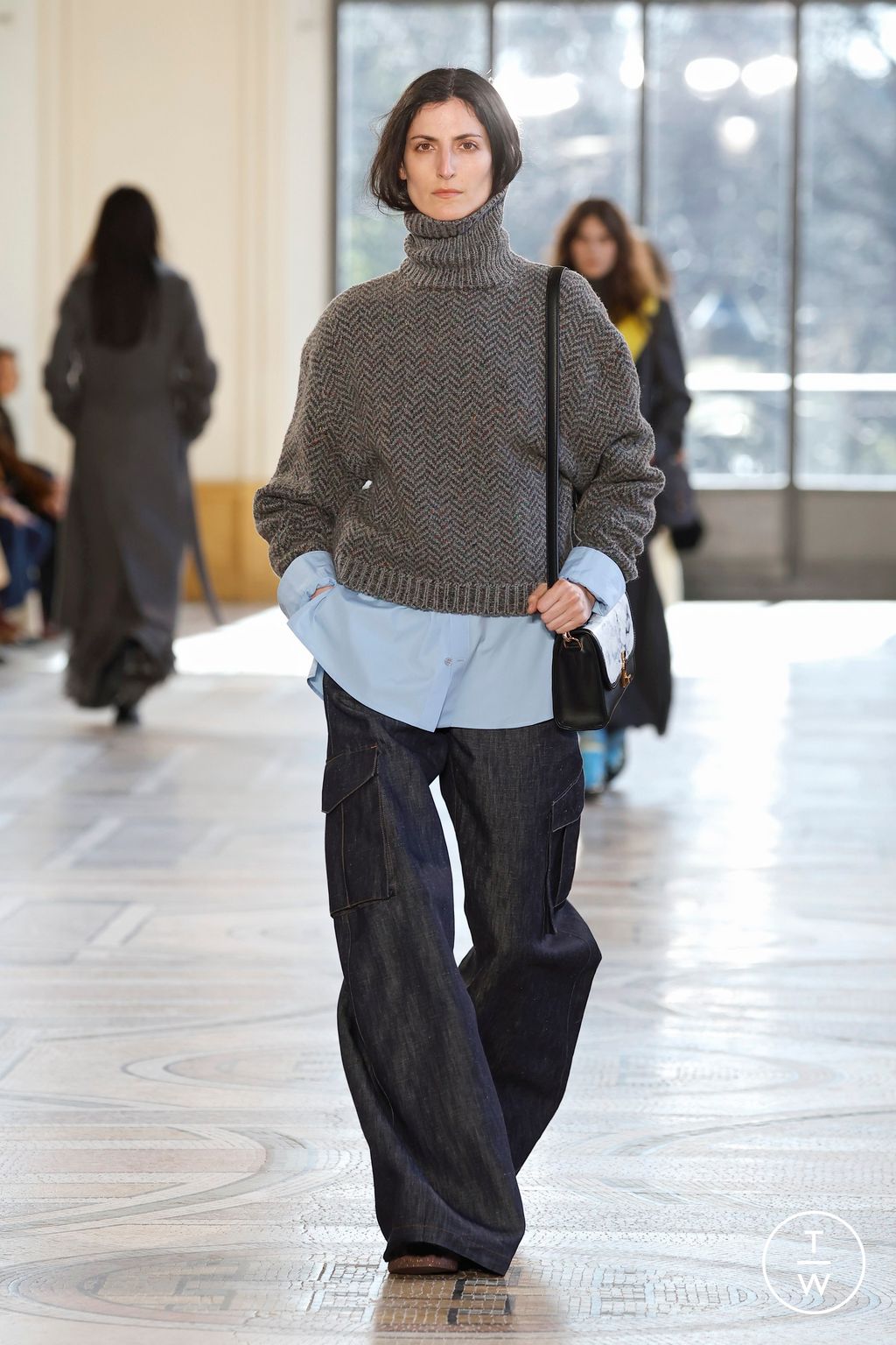 Fashion Week Paris Fall/Winter 2026 look 26 from the Gabriela Hearst collection womenswear