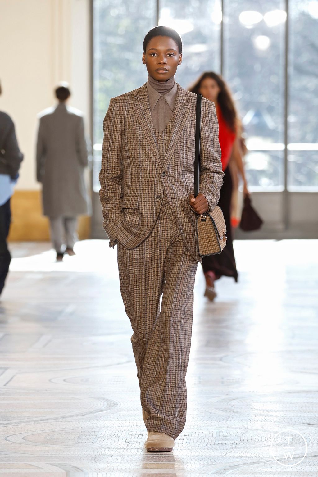 Fashion Week Paris Fall/Winter 2026 look 29 from the Gabriela Hearst collection womenswear