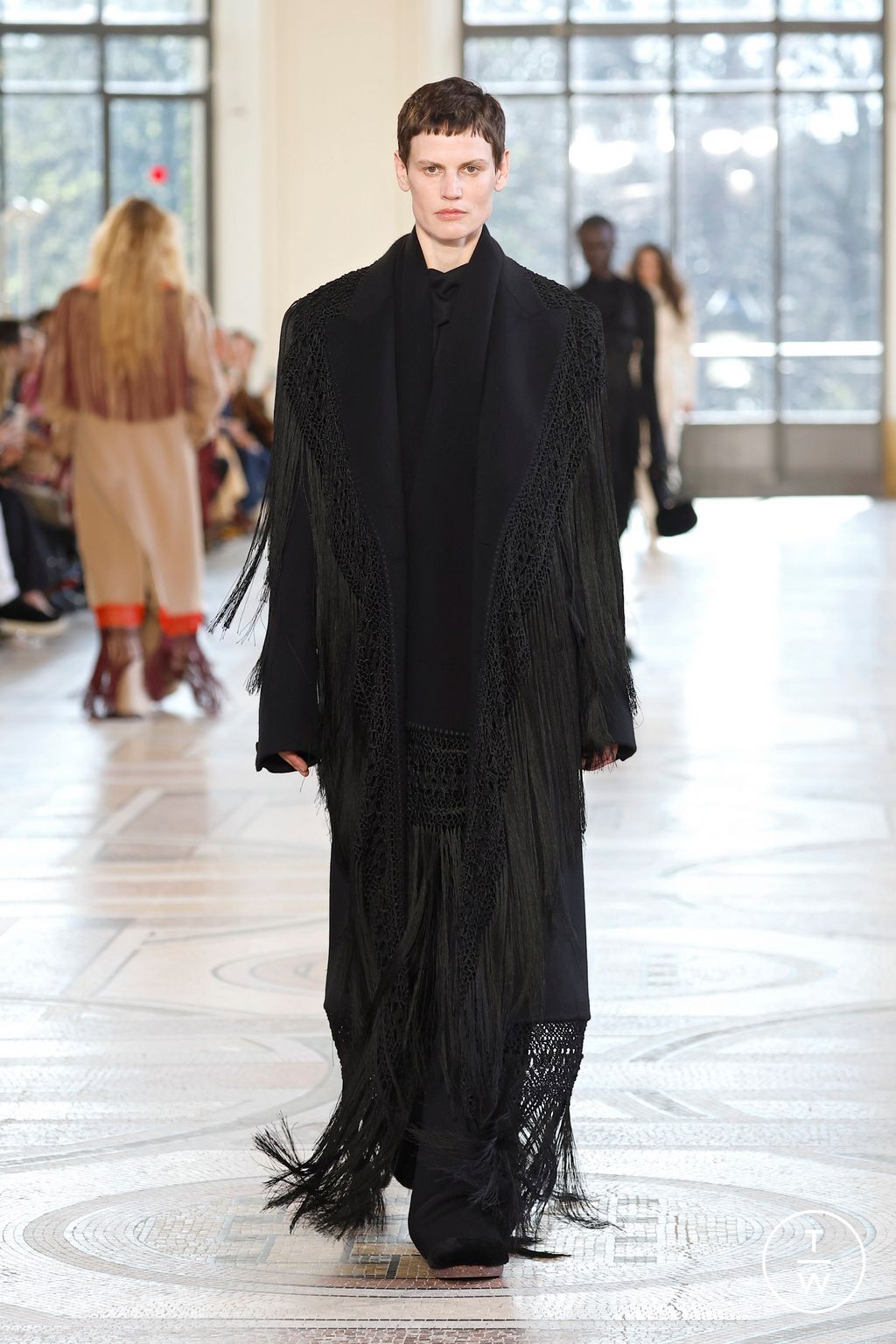 Fashion Week Paris Fall/Winter 2026 look 33 from the Gabriela Hearst collection womenswear