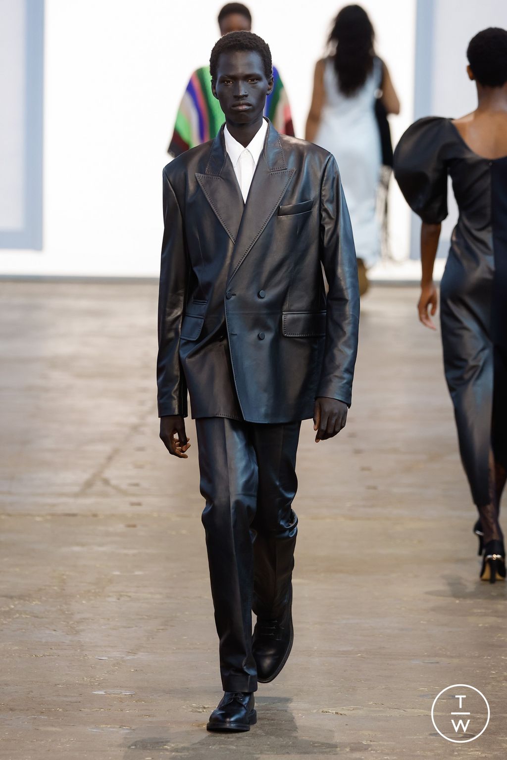 Fashion Week New York Spring/Summer 2024 look 13 from the Gabriela Hearst collection womenswear