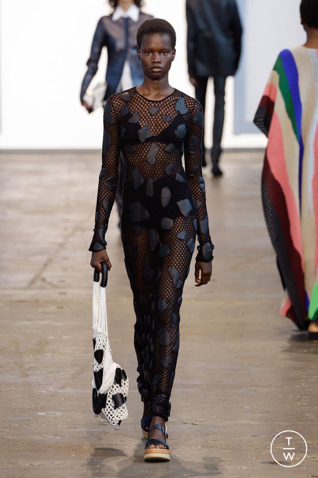 Fashion Week New York Spring/Summer 2024 look 16 from the Gabriela Hearst collection womenswear
