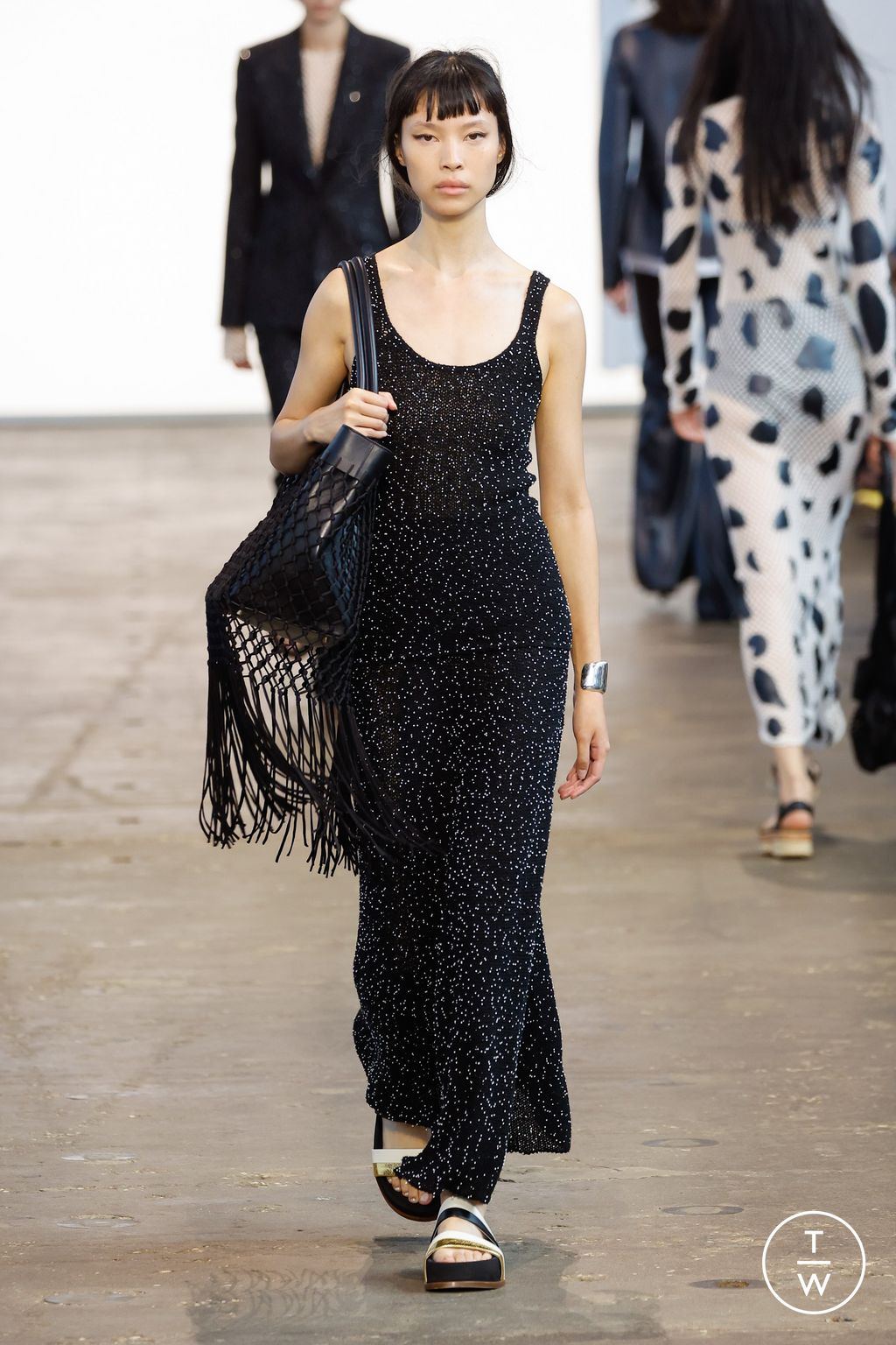 Fashion Week New York Spring/Summer 2024 look 20 from the Gabriela Hearst collection womenswear