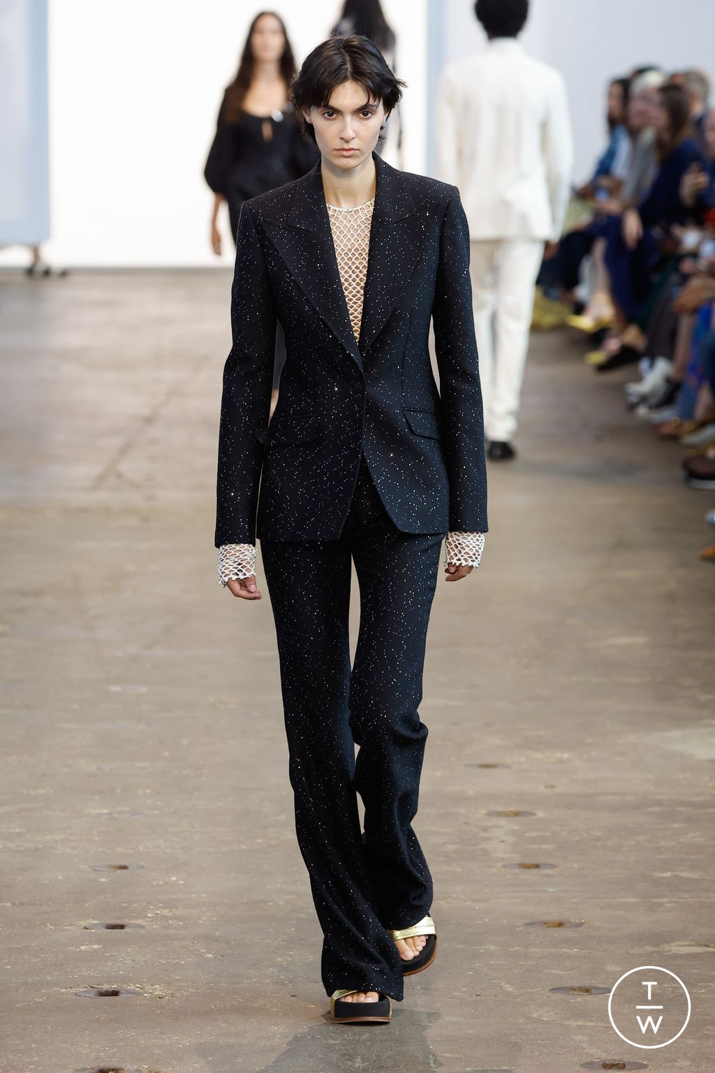 Fashion Week New York Spring/Summer 2024 look 21 from the Gabriela Hearst collection womenswear