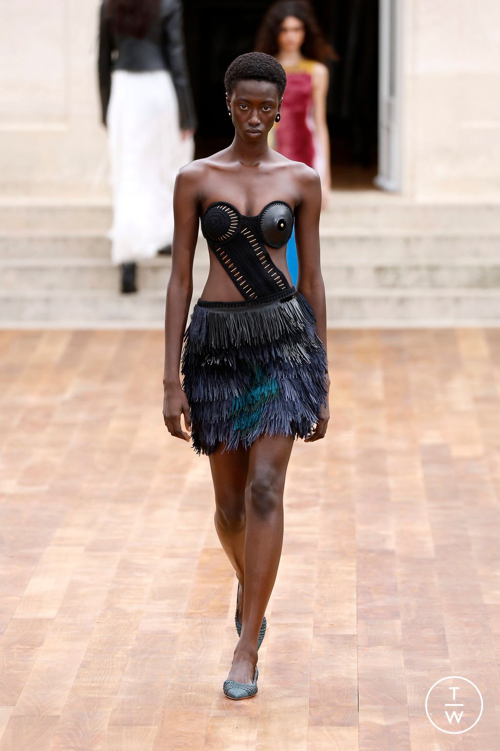 Fashion Week Paris Spring-Summer 2025 look 29 from the Gabriela Hearst collection 女装