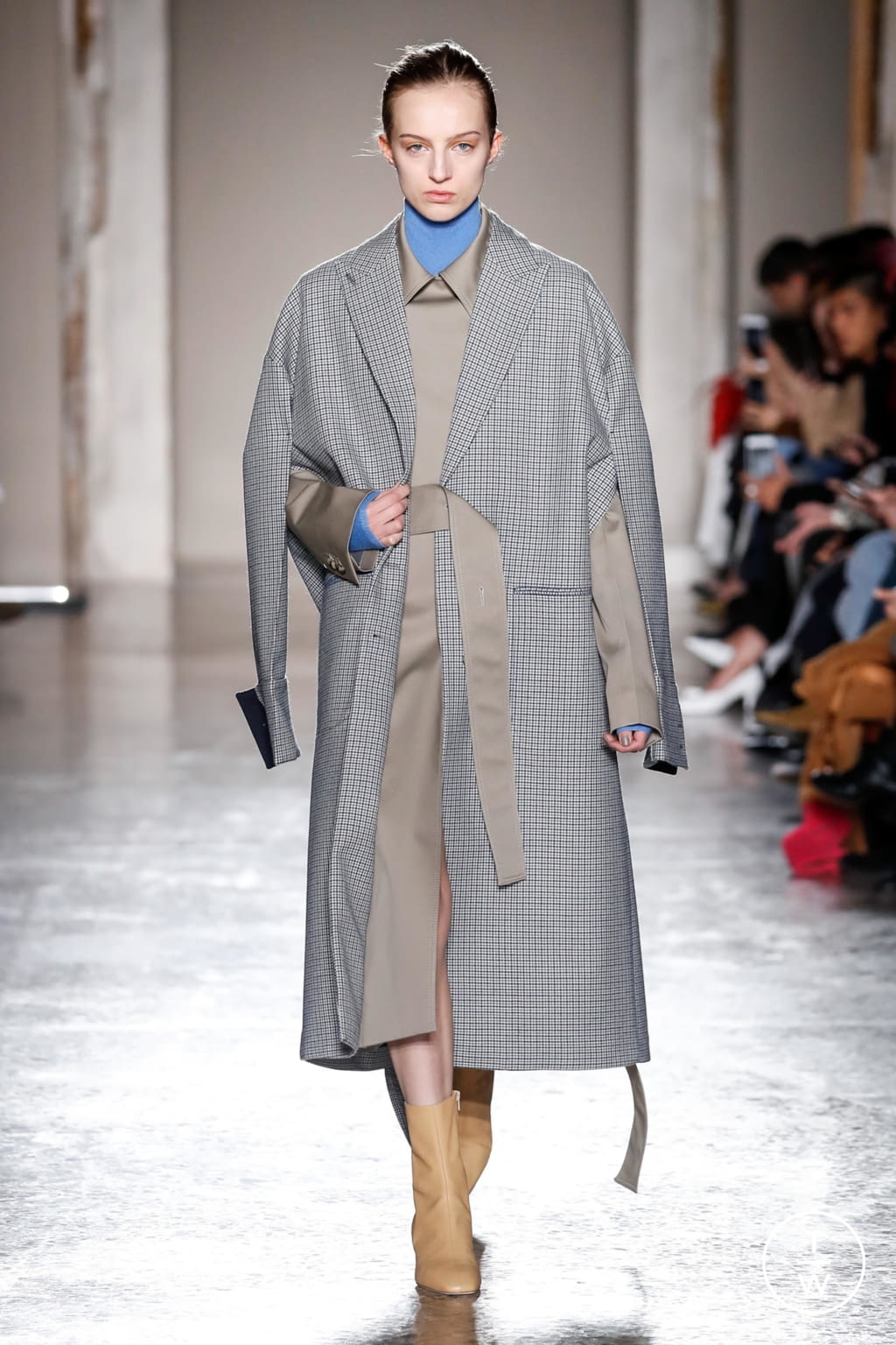 Fashion Week Milan Fall/Winter 2018 look 4 from the Gabriele Colangelo collection 女装