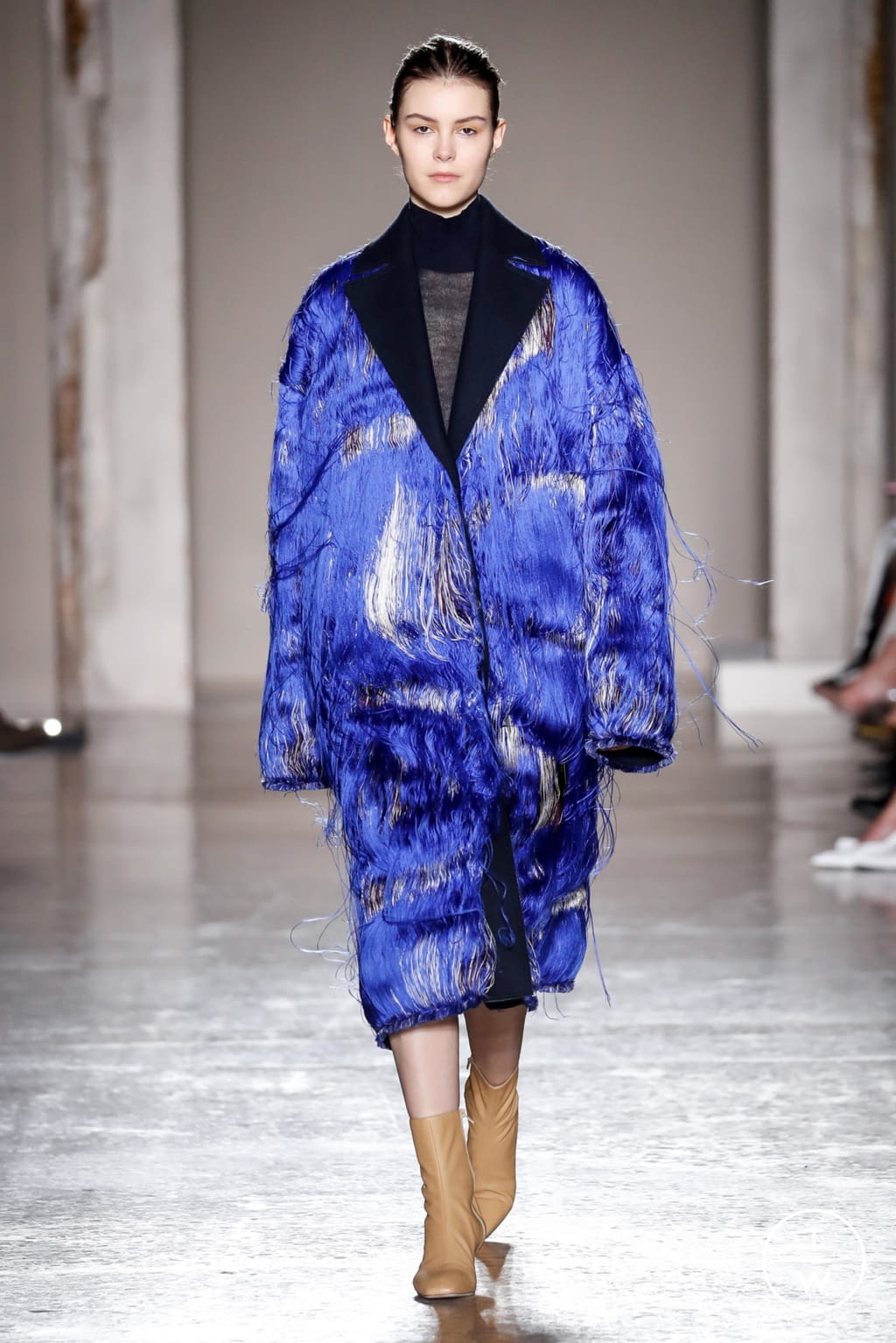 Fashion Week Milan Fall/Winter 2018 look 23 de la collection Gabriele Colangelo womenswear