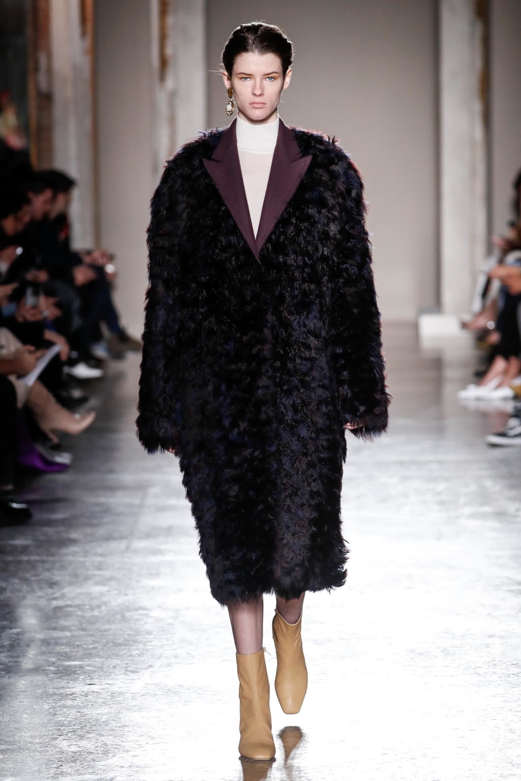 Fashion Week Milan Fall/Winter 2018 look 29 from the Gabriele Colangelo collection womenswear