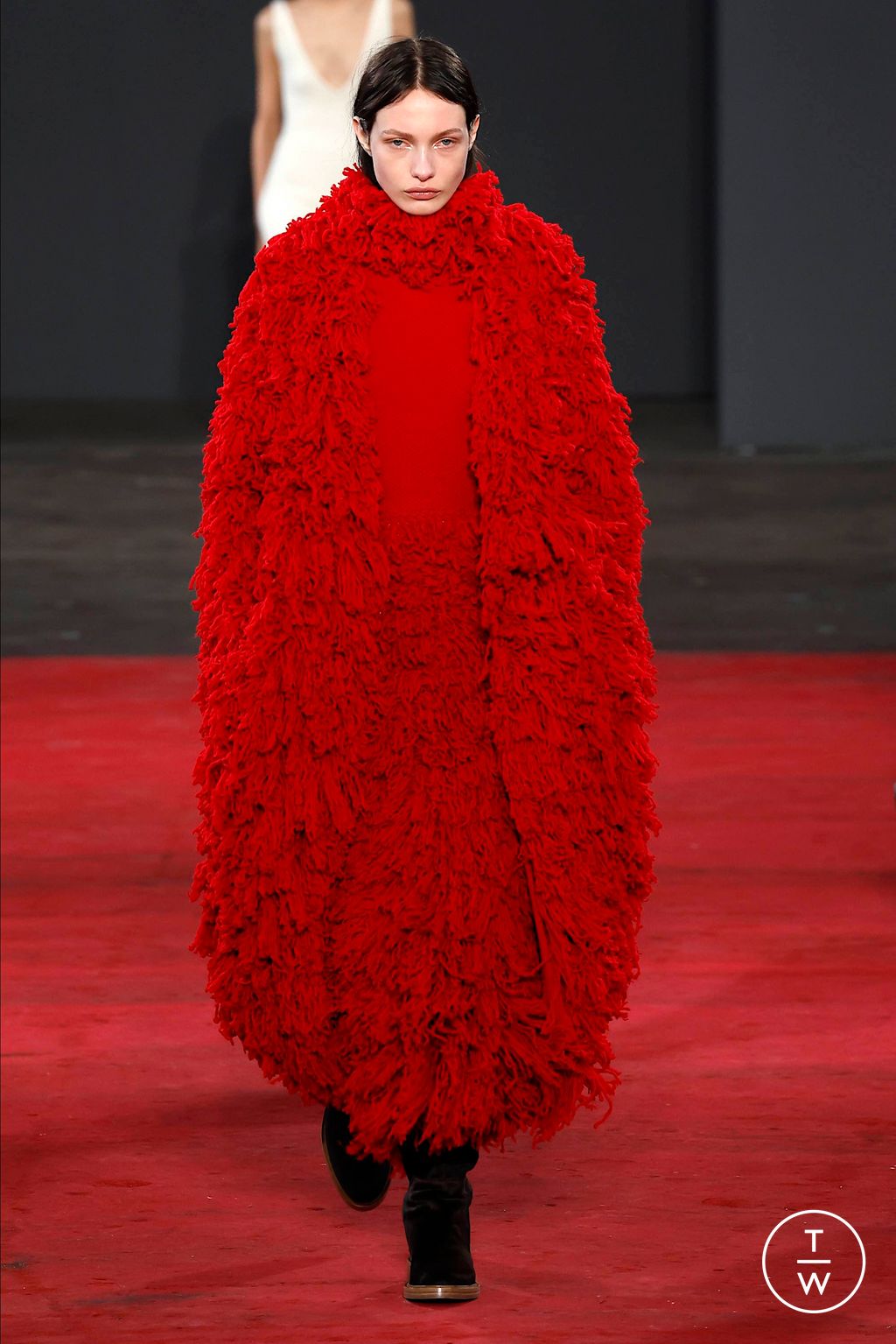 Fashion Week New York Fall/Winter 2024 look 9 from the Gabriela Hearst collection womenswear