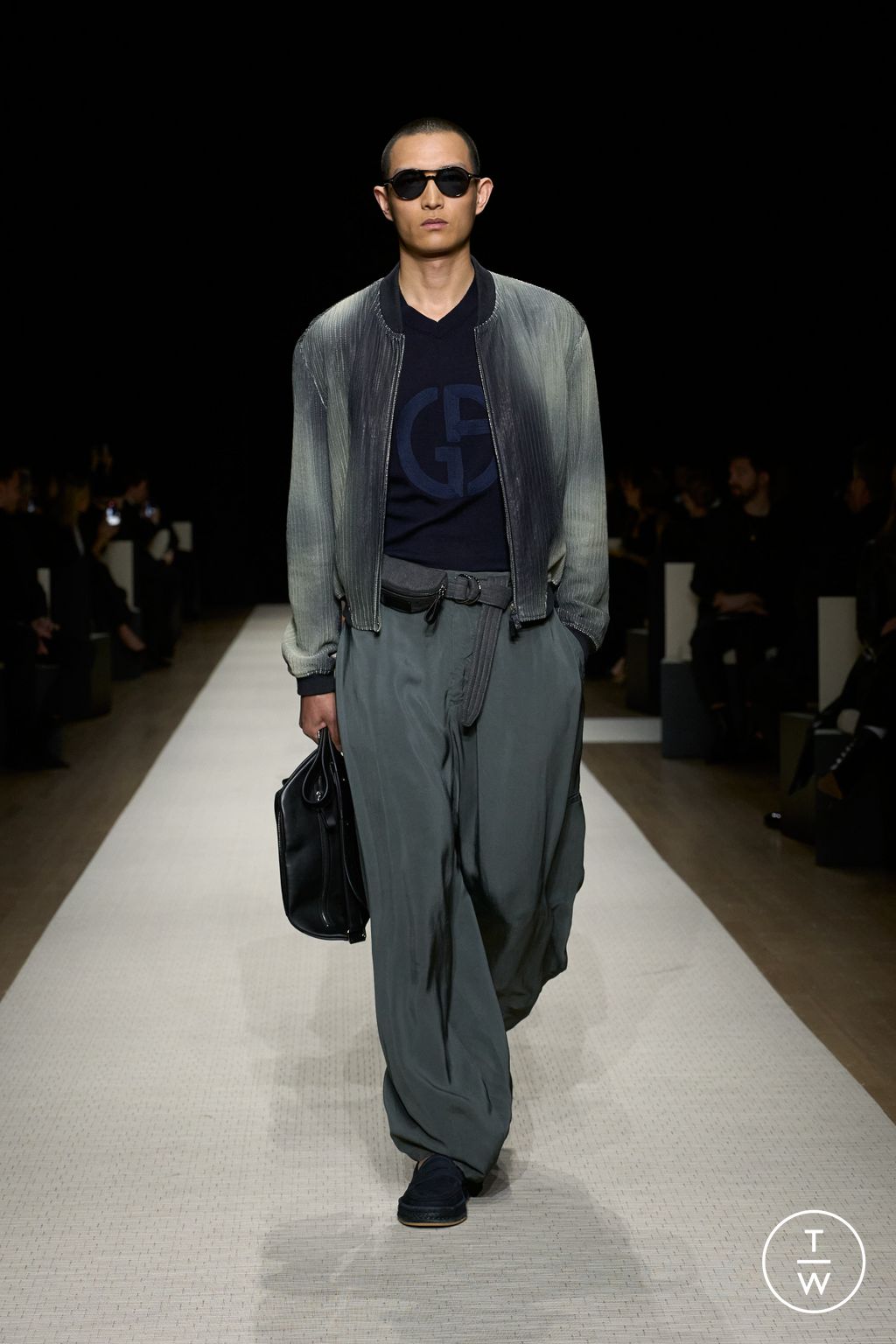 Fashion Week New York Spring/Summer 2025 look 31 from the Giorgio Armani collection womenswear