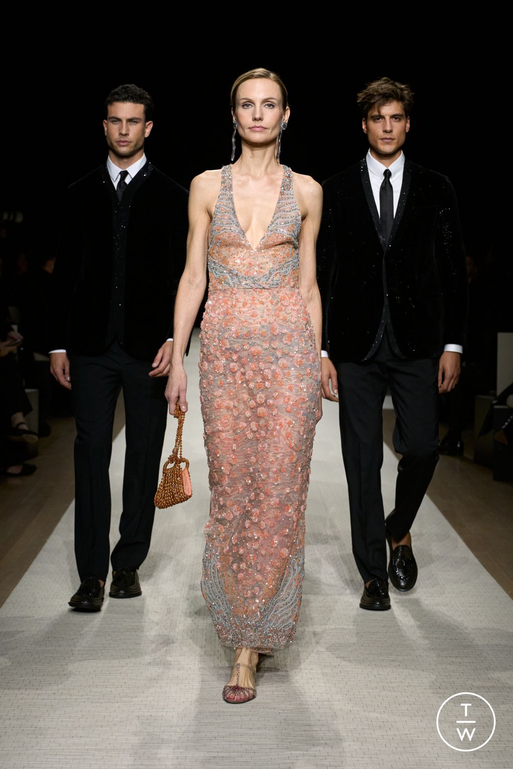 Fashion Week New York Spring/Summer 2025 look 89 from the Giorgio Armani collection womenswear