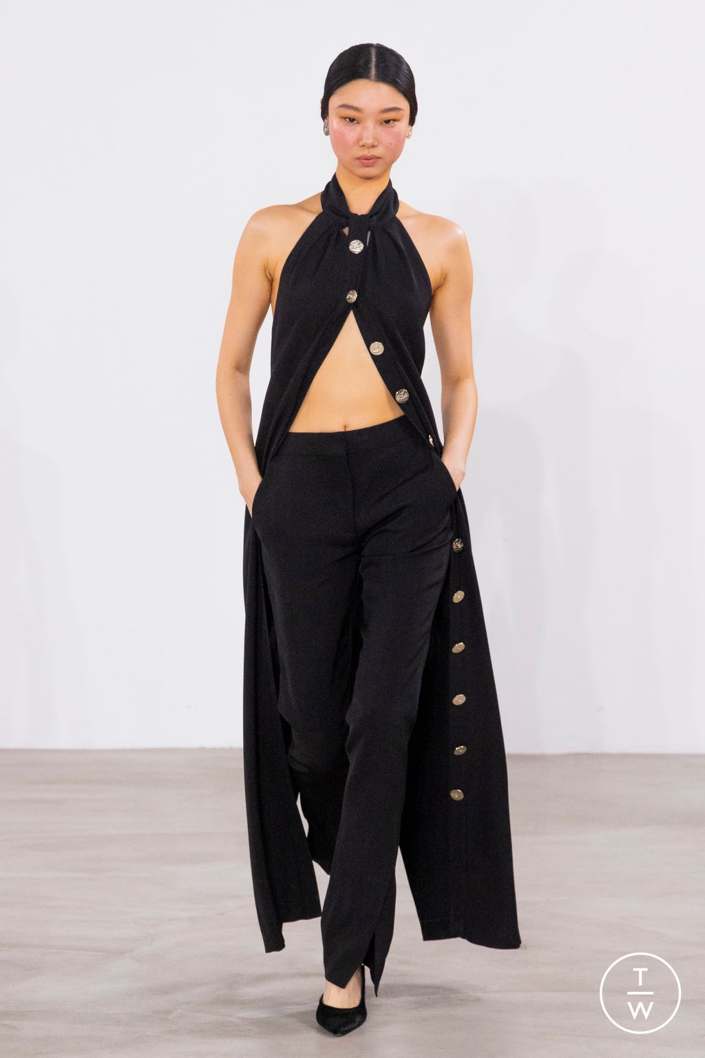 Fashion Week Paris Fall/Winter 2024 look 19 de la collection Galvan womenswear