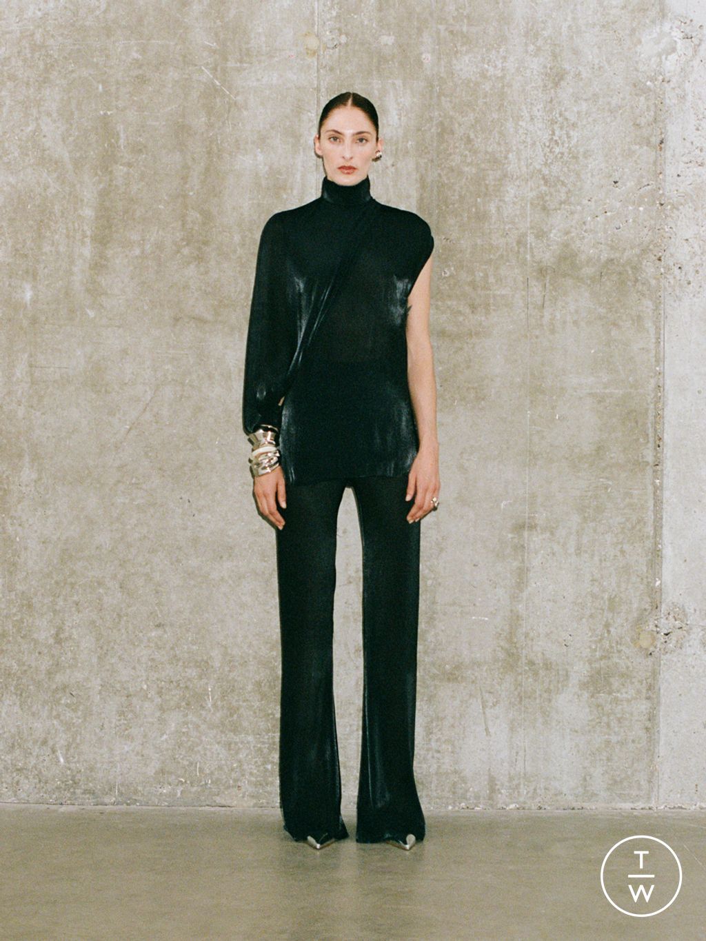 Fashion Week London Resort 2025 look 25 from the Galvan collection 女装