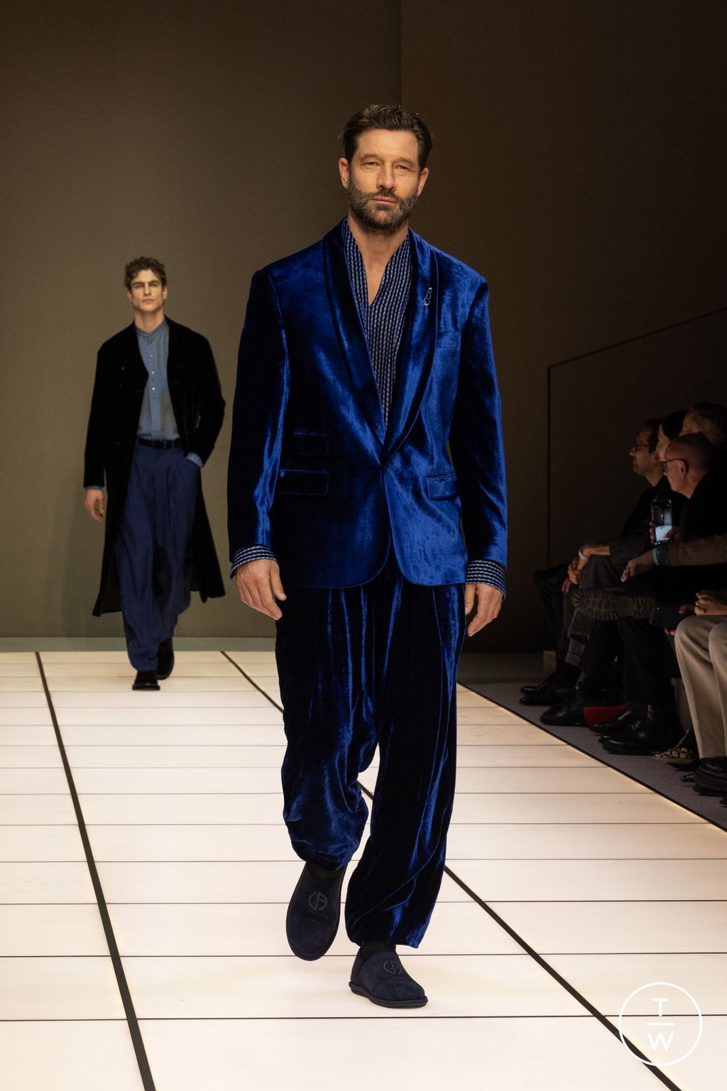 Fashion Week Milan Fall/Winter 2026 look 120 de la collection Giorgio Armani menswear