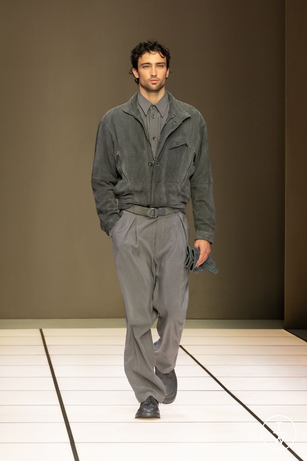Fashion Week Milan Fall/Winter 2026 look 18 from the Giorgio Armani collection 男装