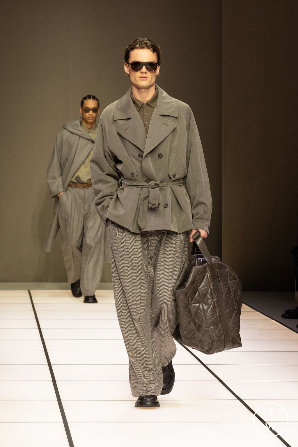Fashion Week Milan Fall/Winter 2026 look 23 from the Giorgio Armani collection 男装
