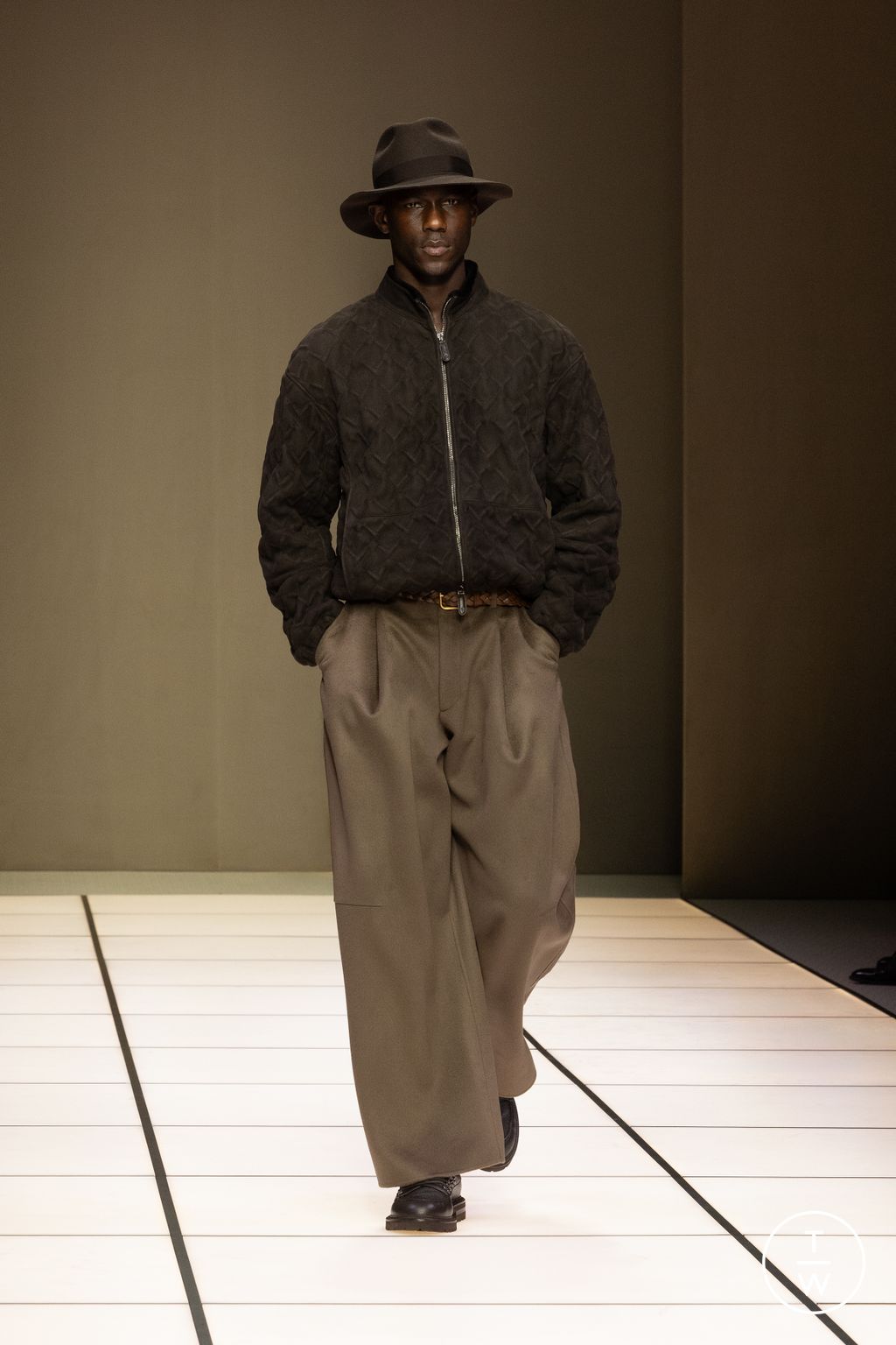 Fashion Week Milan Fall/Winter 2026 look 48 de la collection Giorgio Armani menswear