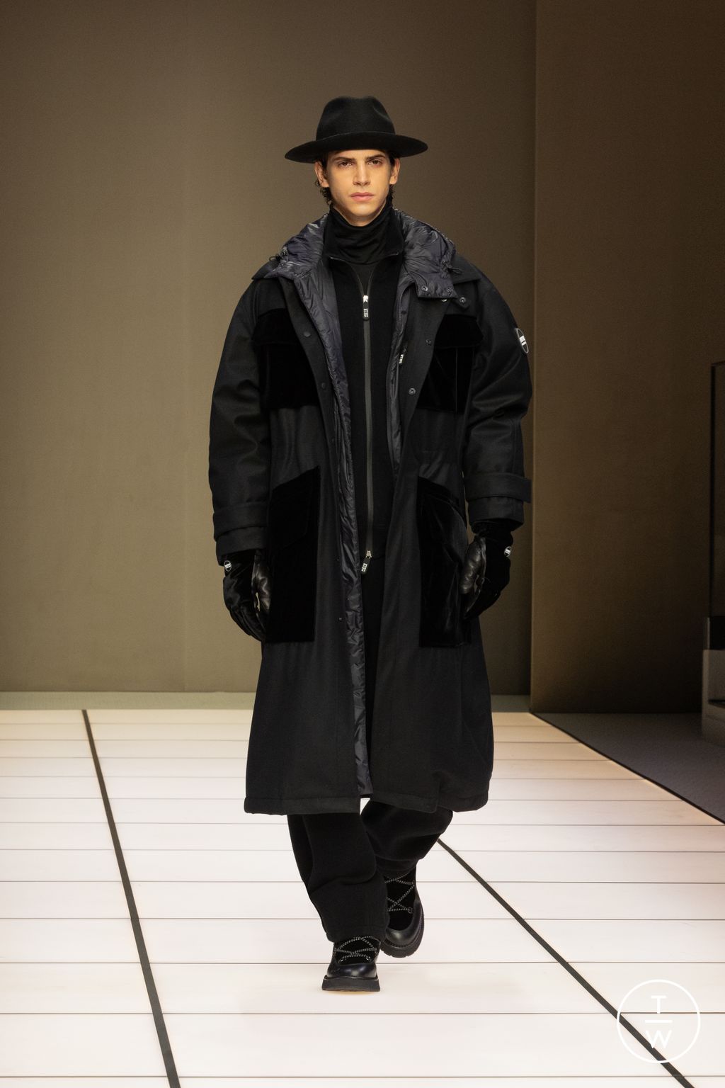 Fashion Week Milan Fall/Winter 2026 look 61 from the Giorgio Armani collection menswear