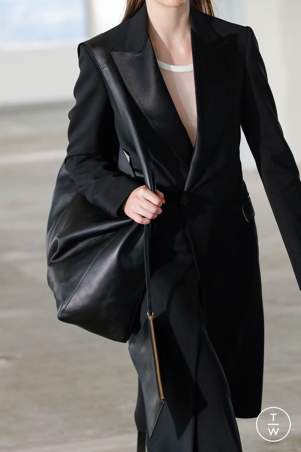 Fashion Week New York Spring/Summer 2023 look 3 from the Peter Do collection womenswear accessories