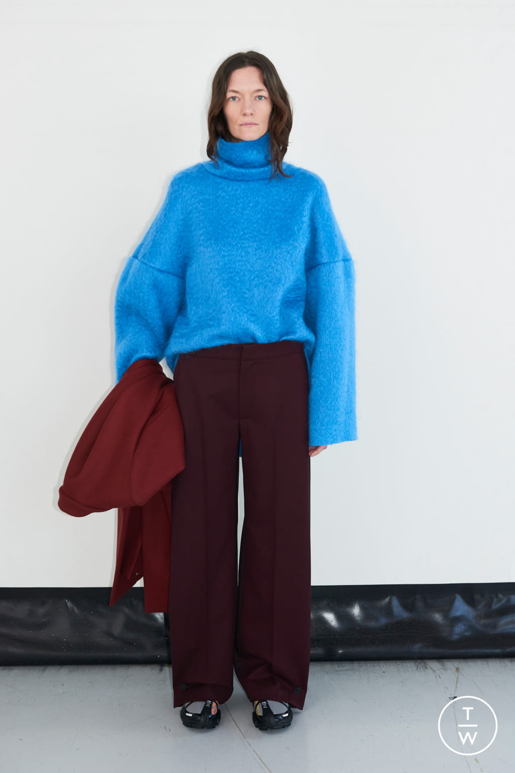 Fashion Week Paris Fall/Winter 2021 look 1 from the GAUCHERE collection womenswear