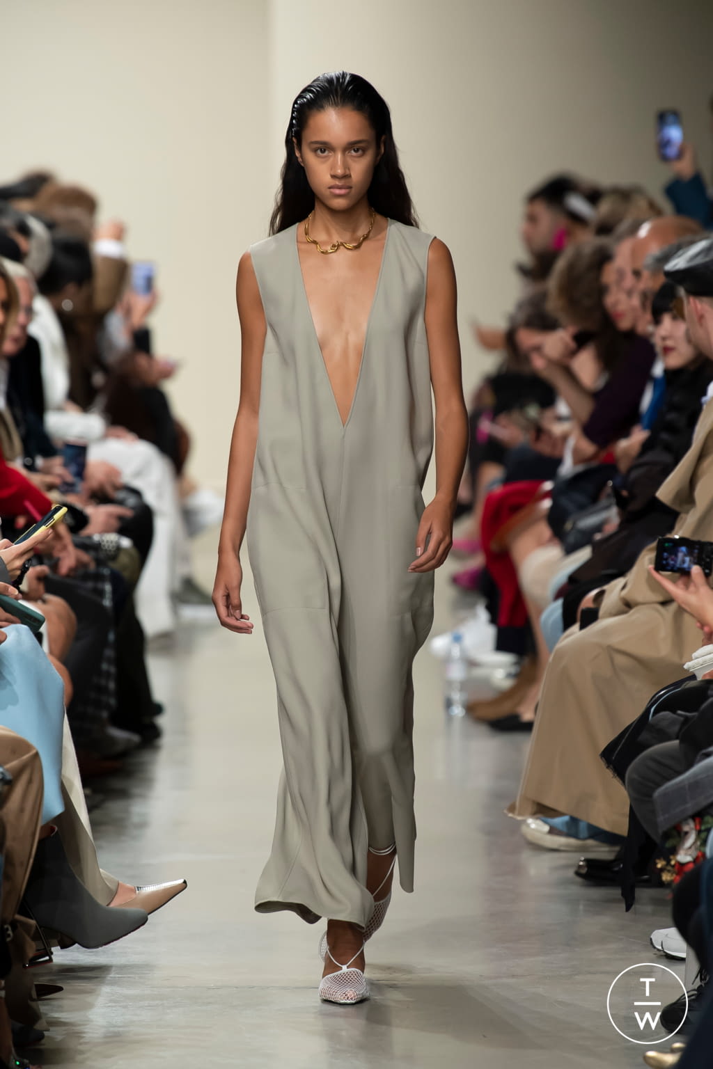 Fashion Week Paris Spring/Summer 2020 look 25 from the GAUCHERE collection womenswear