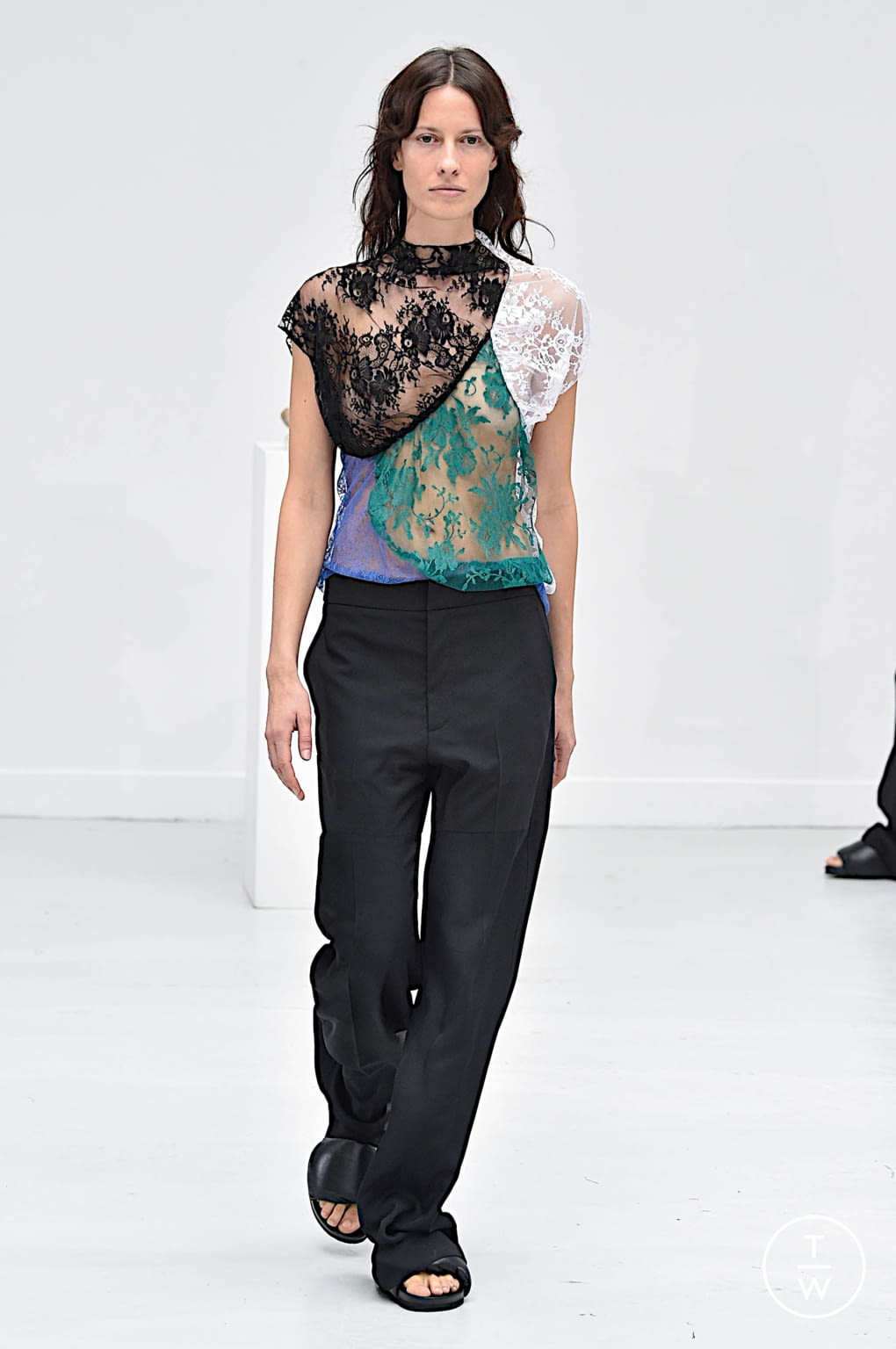 Fashion Week Paris Spring/Summer 2021 look 26 from the GAUCHERE collection womenswear