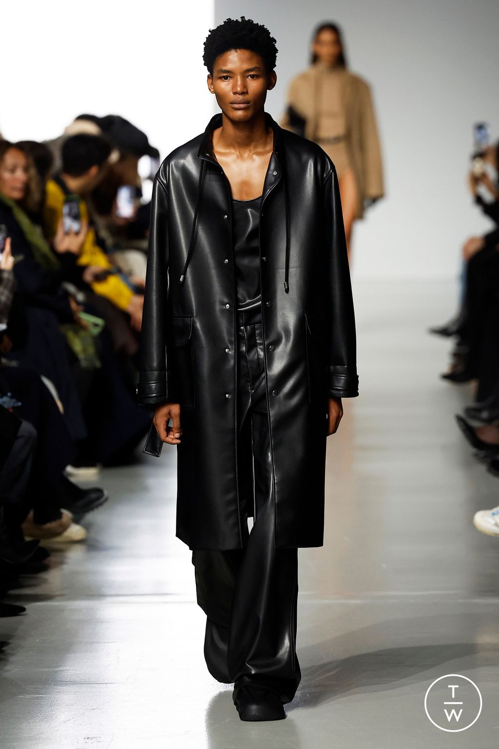 Fashion Week Paris Fall/Winter 2024 look 5 from the GAUCHERE collection womenswear
