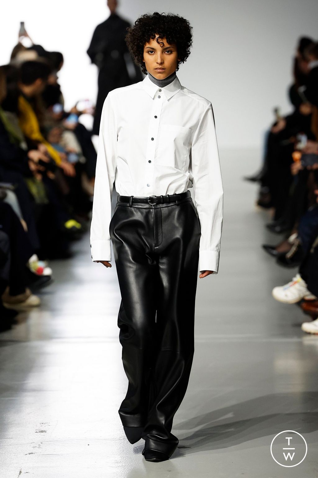 Fashion Week Paris Fall/Winter 2024 look 13 from the GAUCHERE collection womenswear