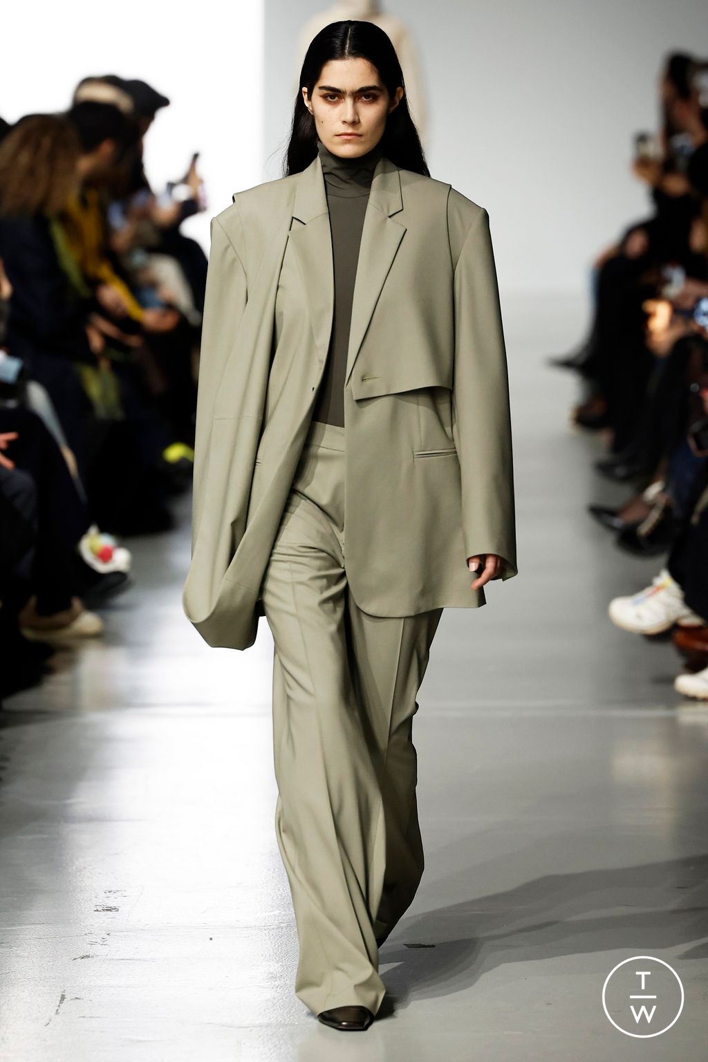 Fashion Week Paris Fall/Winter 2024 look 20 de la collection GAUCHERE womenswear