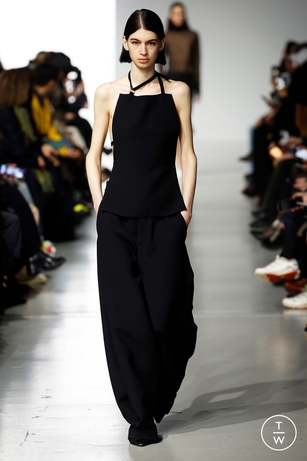 Fashion Week Paris Fall/Winter 2024 look 32 from the GAUCHERE collection 女装