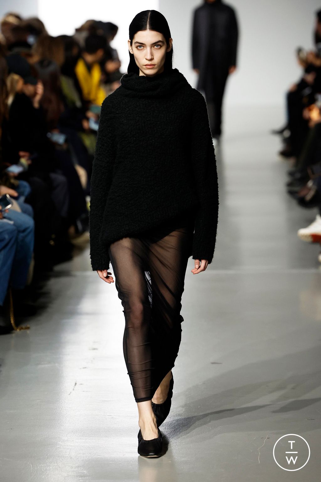 Fashion Week Paris Fall/Winter 2024 look 35 de la collection GAUCHERE womenswear