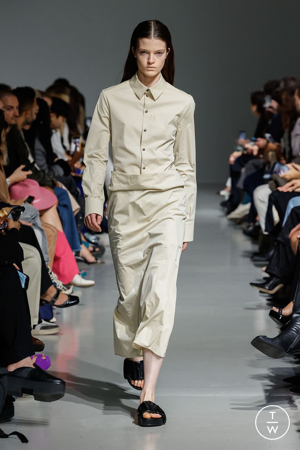 Fashion Week Paris Spring/Summer 2024 look 6 from the GAUCHERE collection womenswear