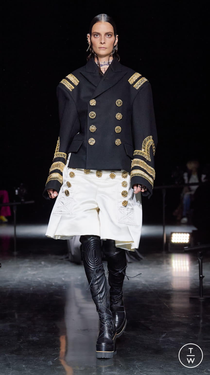 Fashion Week Paris Fall/Winter 2021 look 22 from the Jean Paul Gaultier collection couture