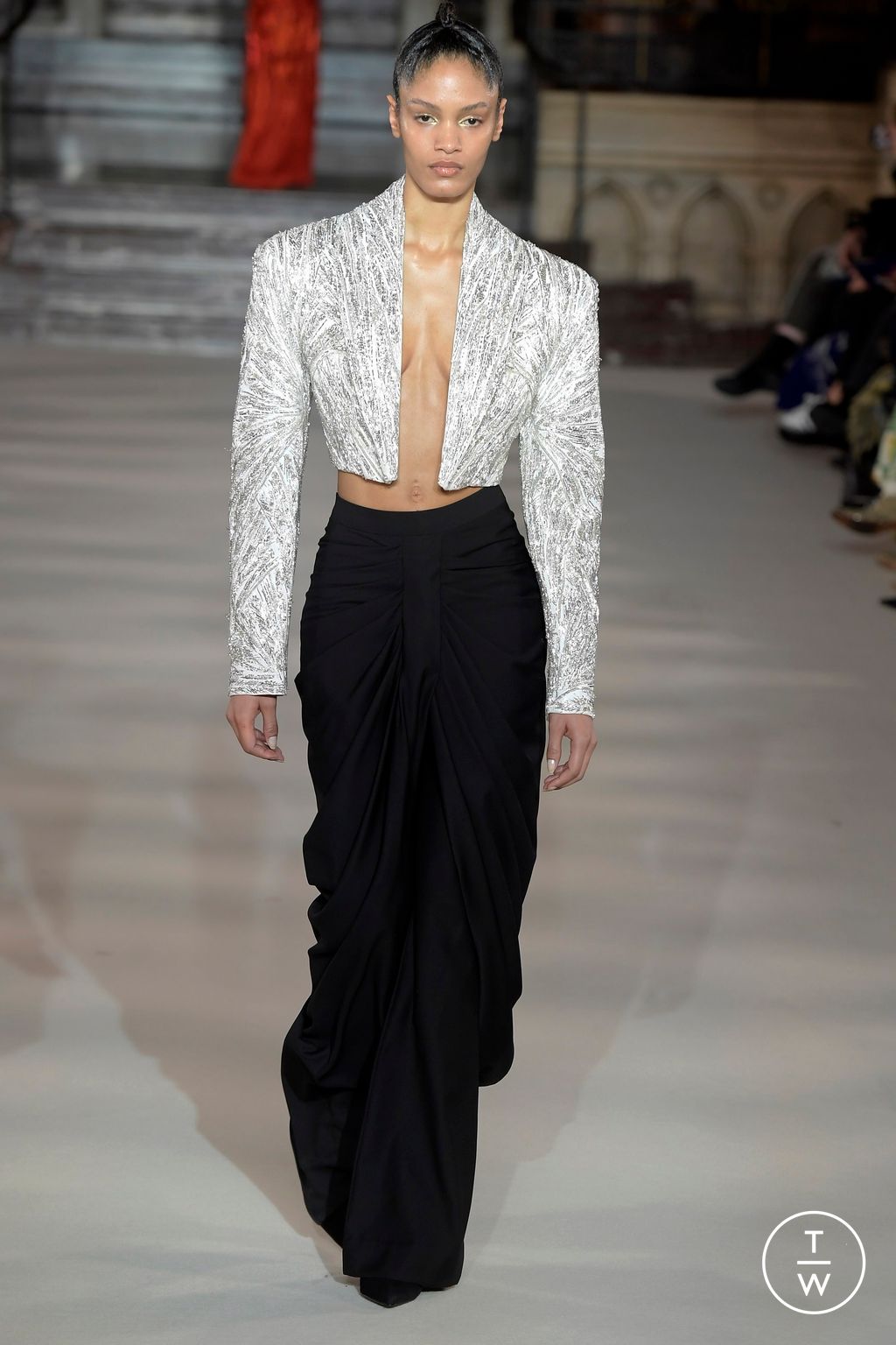 Fashion Week Paris Spring/Summer 2024 look 15 from the Gaurav Gupta collection couture