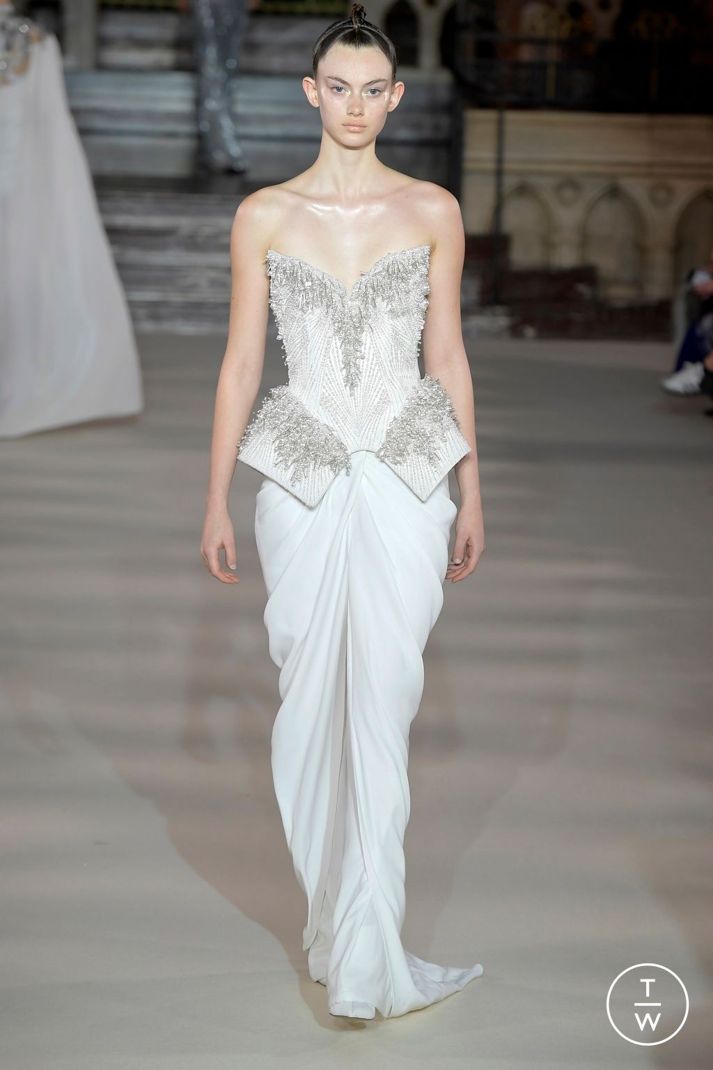 Fashion Week Paris Spring/Summer 2024 look 24 from the Gaurav Gupta collection couture