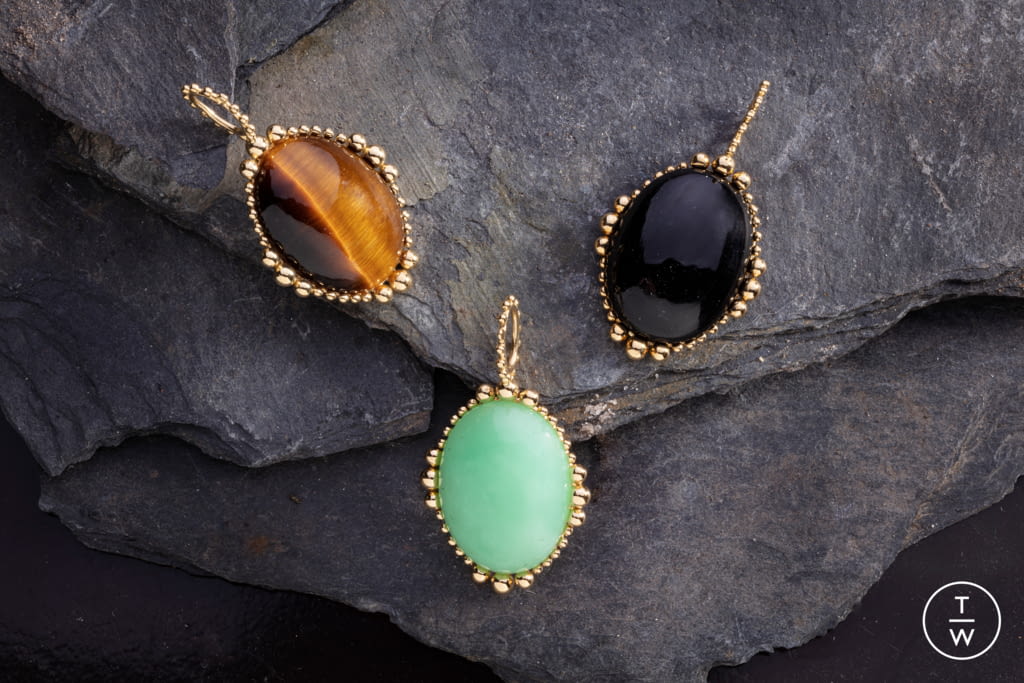 Fashion Week Paris Fall/Winter 2021 look 38 de la collection Gaya womenswear accessories