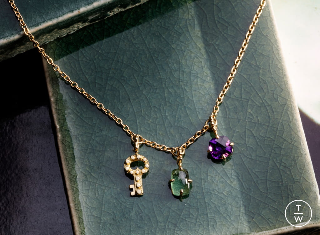 Fashion Week Paris Fall/Winter 2021 look 41 from the Gaya collection womenswear accessories