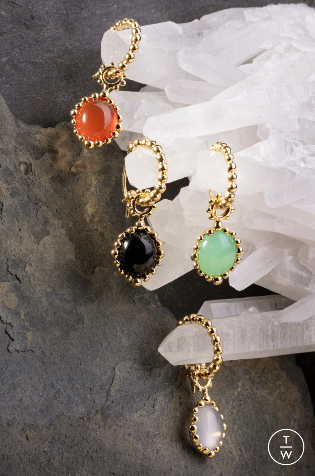 Fashion Week Paris Fall/Winter 2021 look 52 de la collection Gaya womenswear accessories