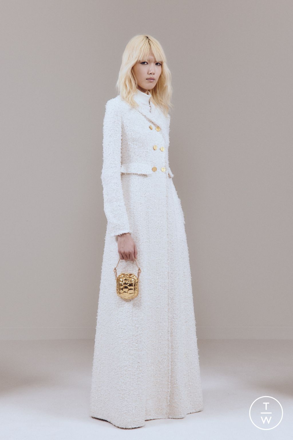 Fashion Week Paris Pre-Fall 2024 look 24 from the Giambattista Valli collection 女装