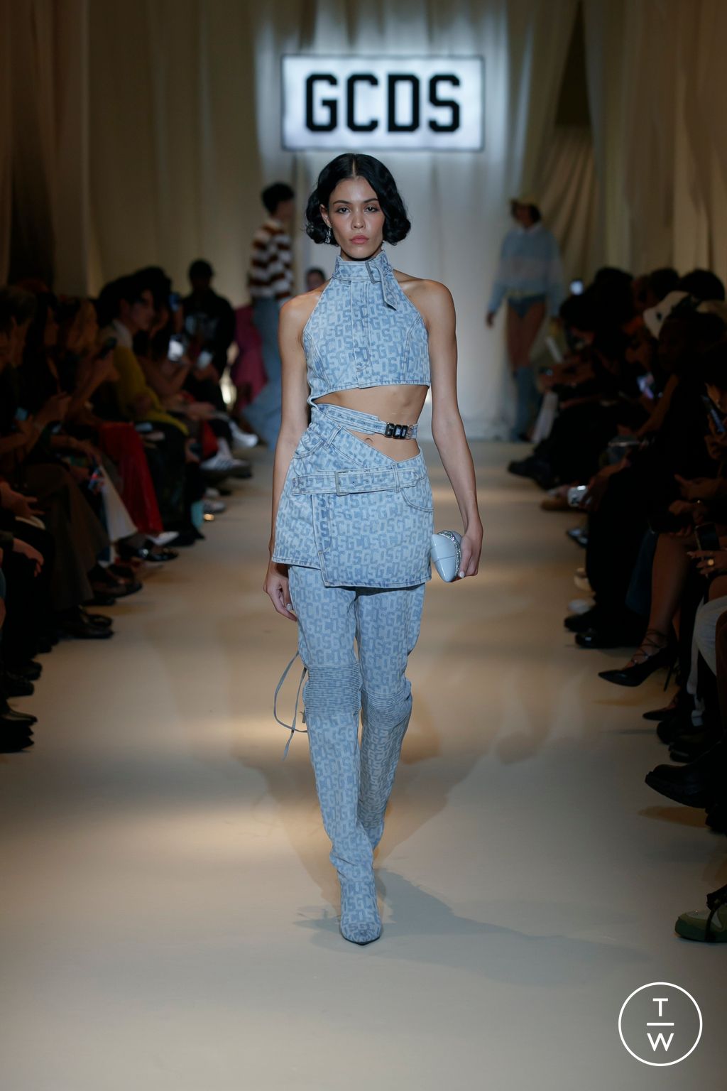 Fashion Week Milan Spring/Summer 2024 look 10 from the GCDS collection 女装