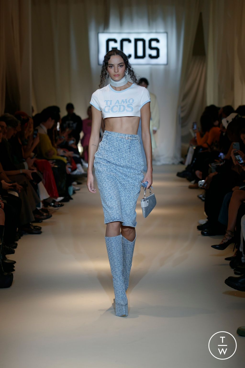 Fashion Week Milan Spring/Summer 2024 look 13 de la collection GCDS womenswear