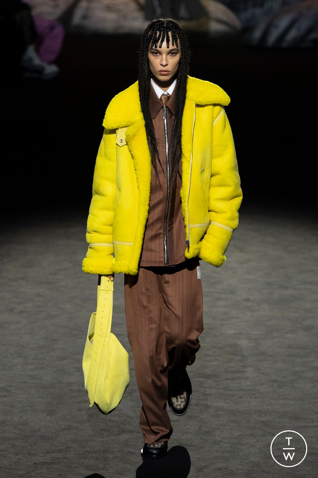 Fashion Week Milan Fall/Winter 2023 look 2 from the GCDS collection 女装