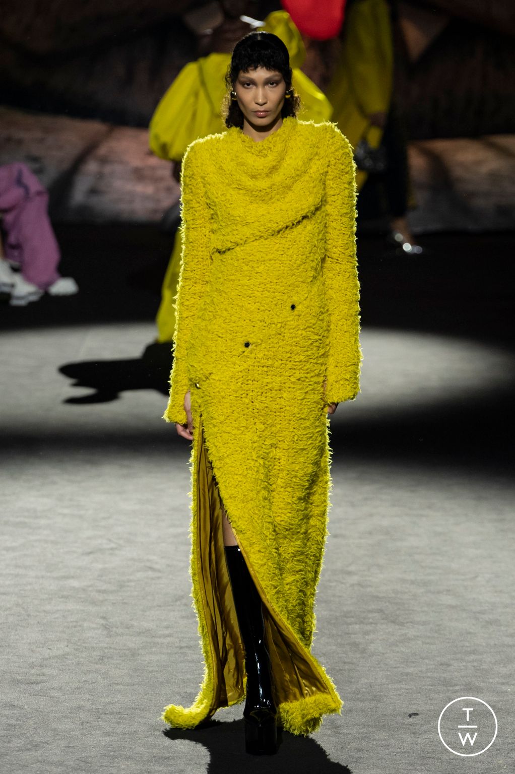 Fashion Week Milan Fall/Winter 2023 look 42 from the GCDS collection womenswear